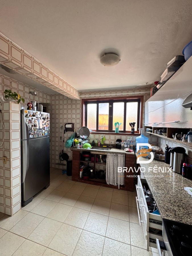 Casa, 11 quartos, 1350 m² - Foto 23