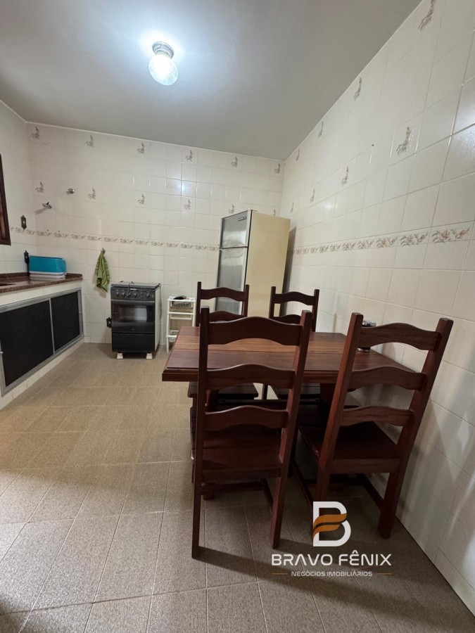 Casa, 3 quartos, 450 m² - Foto 11