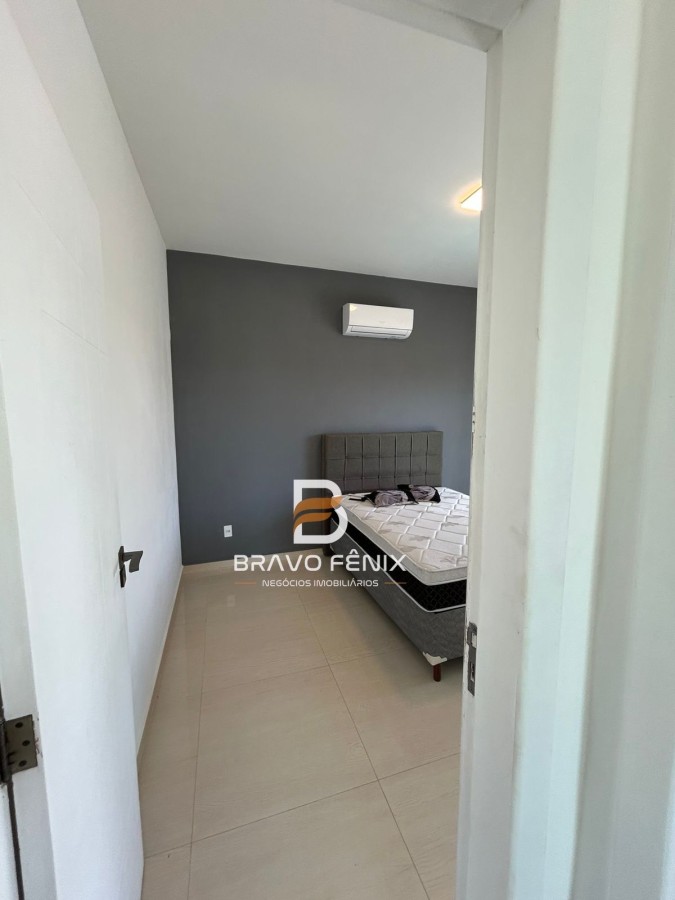 Casa, 4 quartos, 360 m² - Foto 17