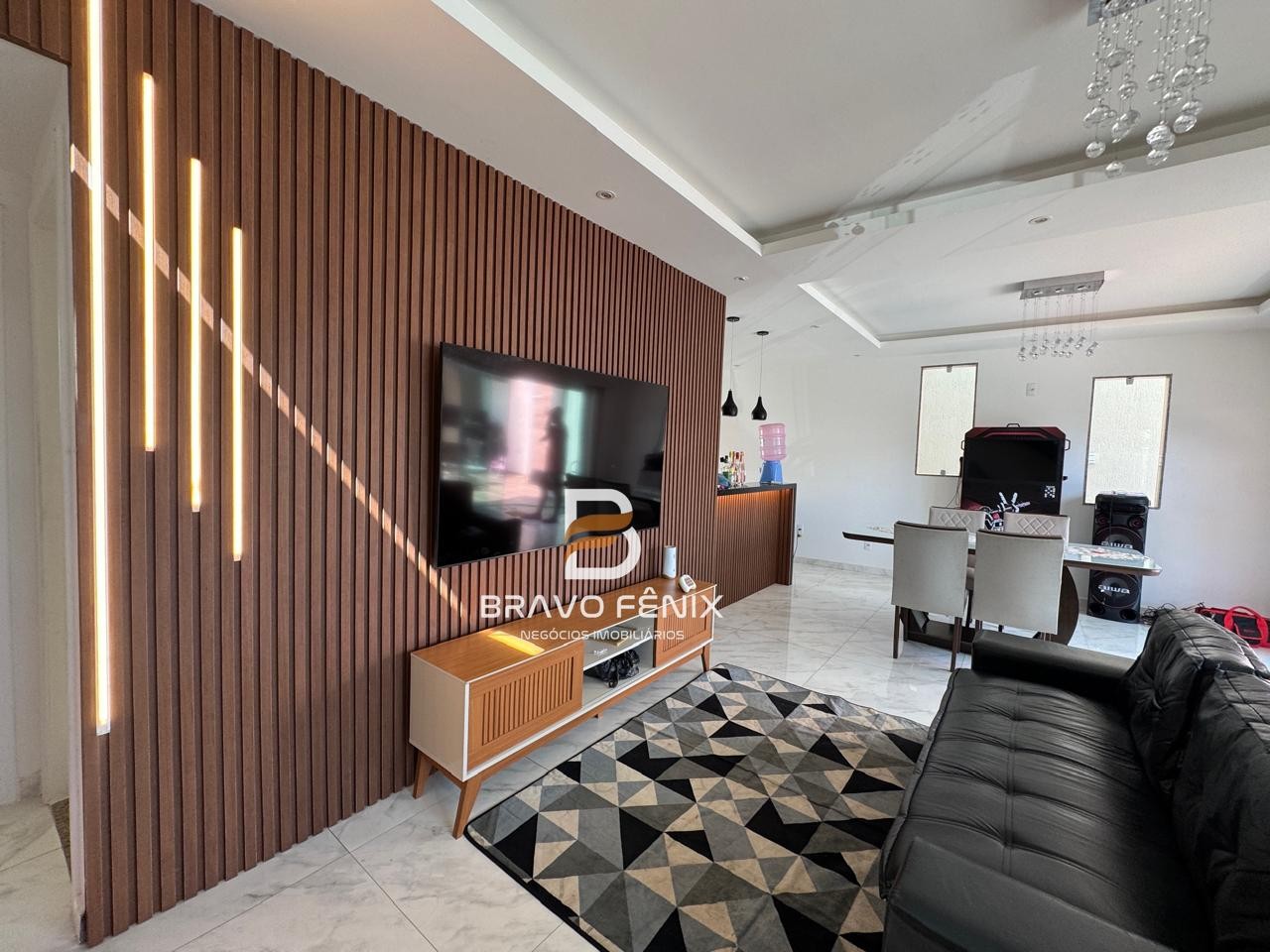 Casa, 4 quartos, 360 m² - Foto 2