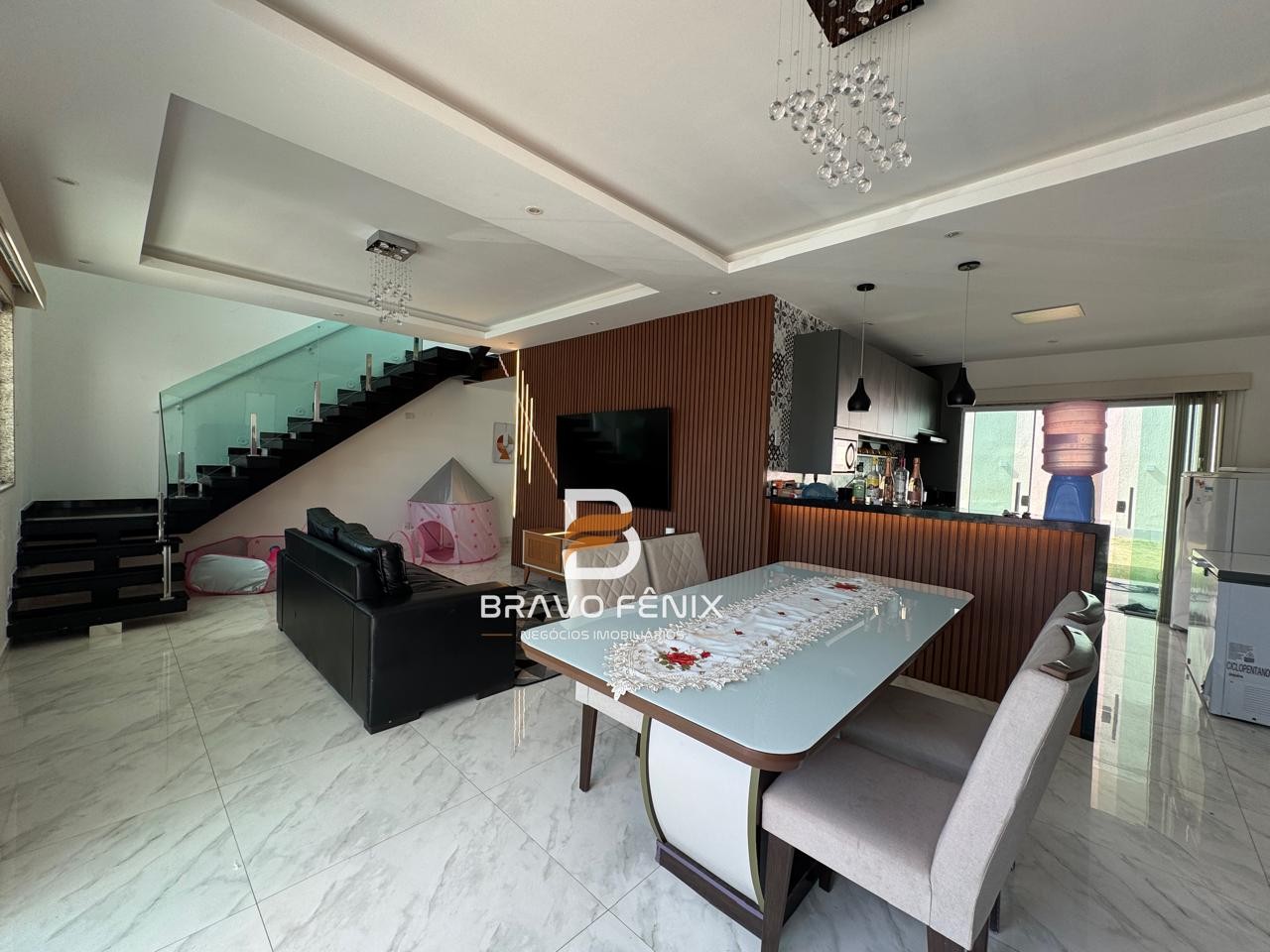 Casa, 4 quartos, 360 m² - Foto 4